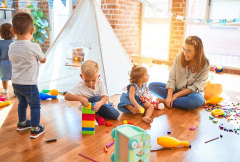 Nouveau rapport de l’IGAS : focus sur le fonctionnement des micro-crèches